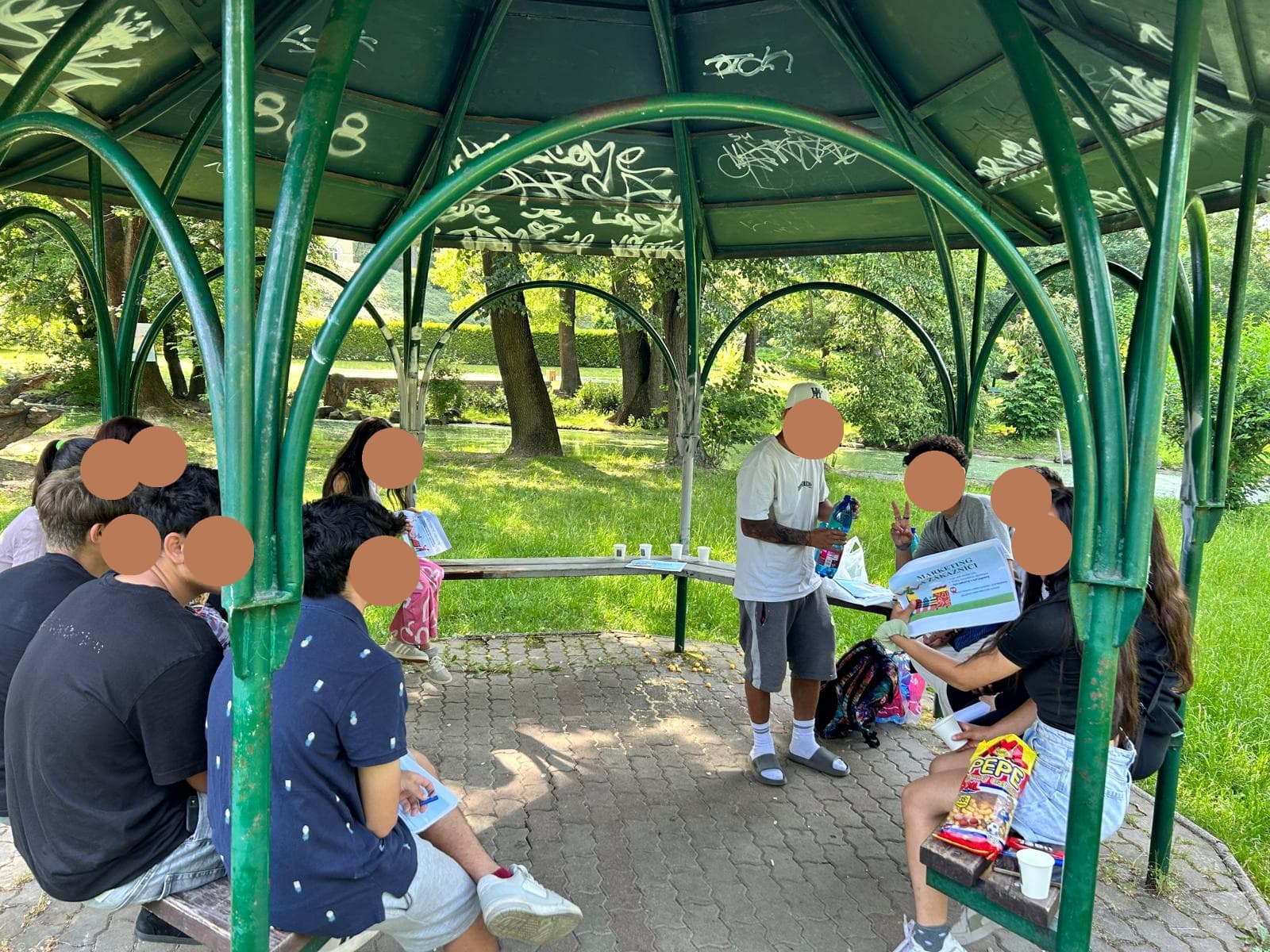 WhatsApp Image 2025-11-30 at 19.04.07